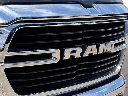 Used 2019 RAM 1500 Big Horn AWD/4WD image 28