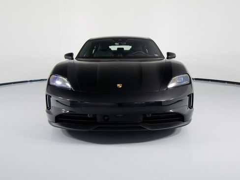 Certified 2025 Porsche Taycan 4S image 13