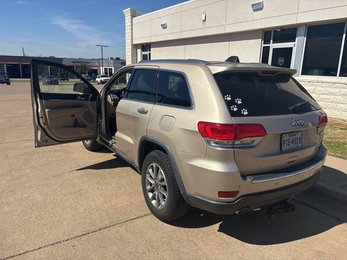 Used 2014 Jeep Grand Cherokee Limited image 2