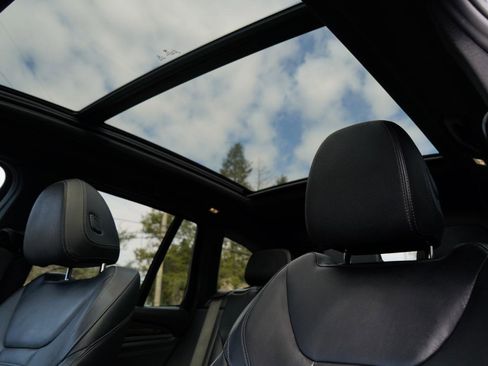 Used 2019 BMW X3 xDrive30i w/ Premium Package image 21