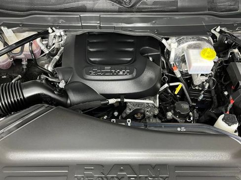 Used 2026 RAM 2500 Big Horn AWD/4WD image 9