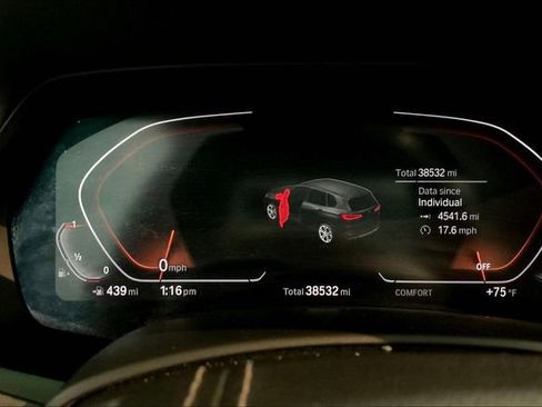 Used 2023 BMW X5 sDrive40i image 9