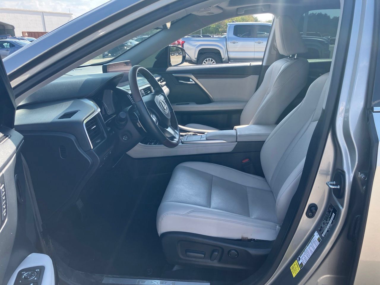 Used 2021 Lexus RX 450h AWD w/ Premium Package image 7