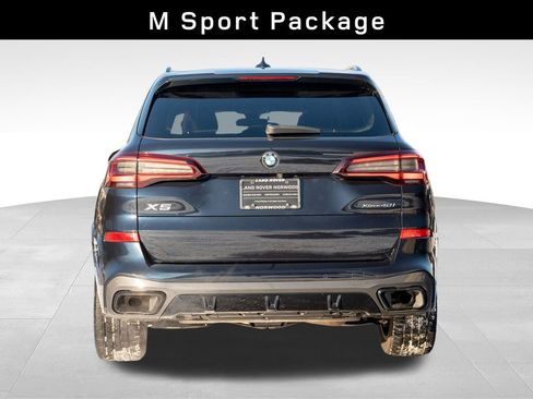 Used 2022 BMW X5 xDrive40i w/ M Sport Package image 5