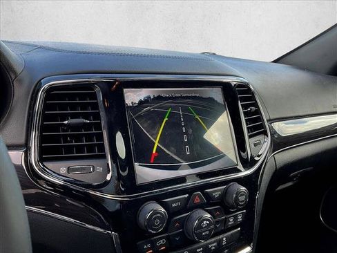 Used 2021 Jeep Grand Cherokee Overland AWD/4WD image 19