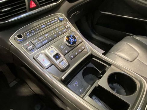 Used 2023 Hyundai Santa Fe Limited image 17