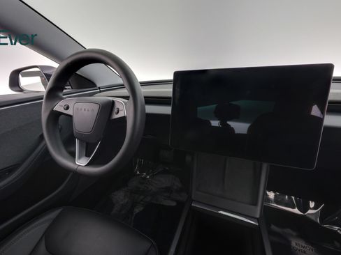 Used 2025 Tesla Model 3 Long Range RWD image 24