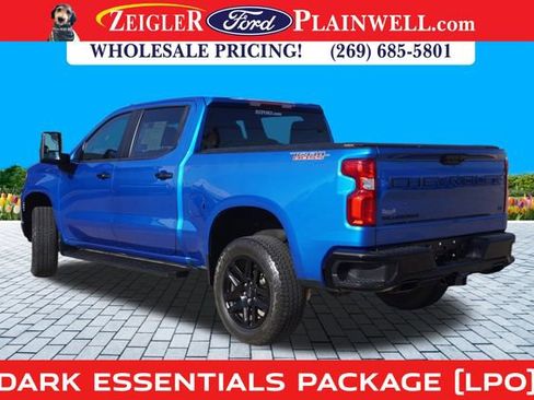 Used 2023 Chevrolet Silverado 1500 LT Trail Boss w/ Protection Package image 3