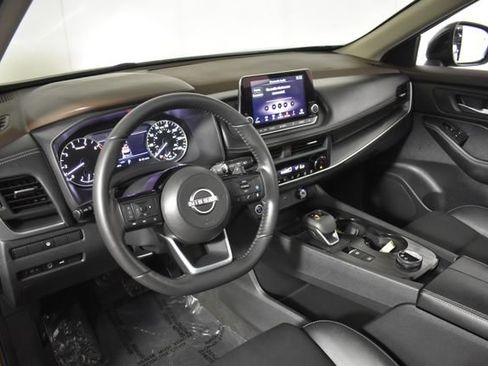 Certified 2023 Nissan Rogue SV w/ SV Premium B Package AWD/4WD image 13