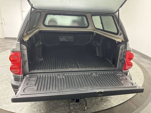 Used 2011 Dodge Dakota ST image 19