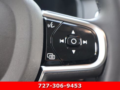Used 2024 Volvo XC90 T8 Plus w/ Protection Package Premier AWD/4WD image 24