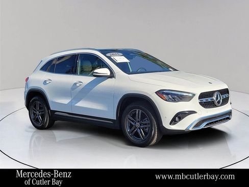 Certified 2025 Mercedes-Benz GLA 250 image 1