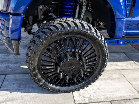 Used 2026 Ford F450 Platinum w/ Platinum Plus Package image 29