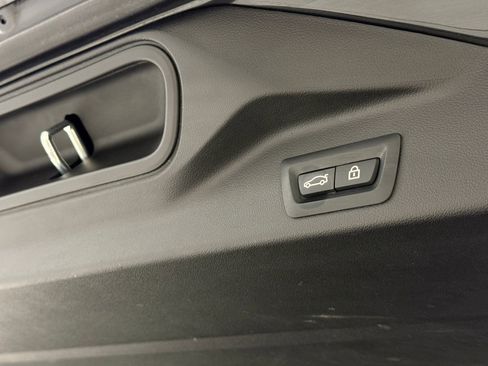 Used 2019 BMW X5 xDrive40i w/ Premium Package 2 image 41