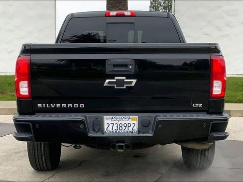 Used 2017 Chevrolet Silverado 1500 LTZ Z71 w/ LTZ Plus Package image 4