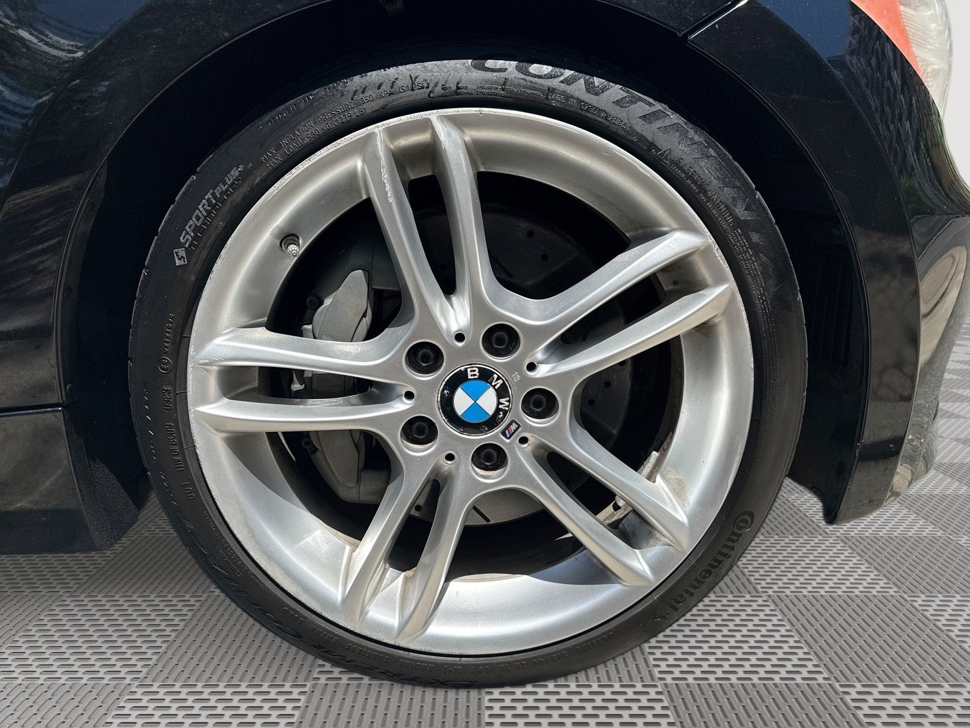 Used 2012 BMW 135i Convertible RWD image 29