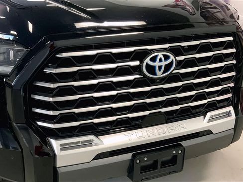 Used 2023 Toyota Tundra Capstone AWD/4WD image 30