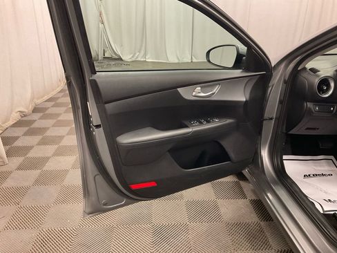 Used 2023 Kia Forte LXS image 21