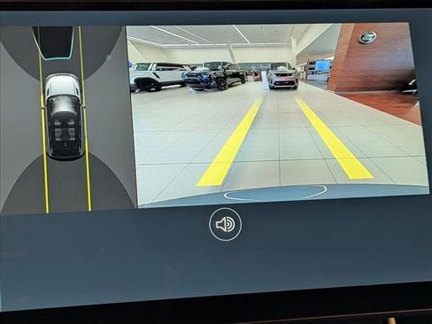 New 2026 Land Rover Range Rover Evoque S image 12