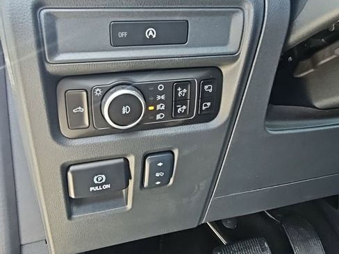 Used 2025 Ford F150 XLT w/ Equipment Group 303A High image 18