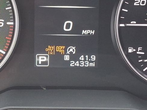 Certified 2025 Subaru Legacy Premium image 19