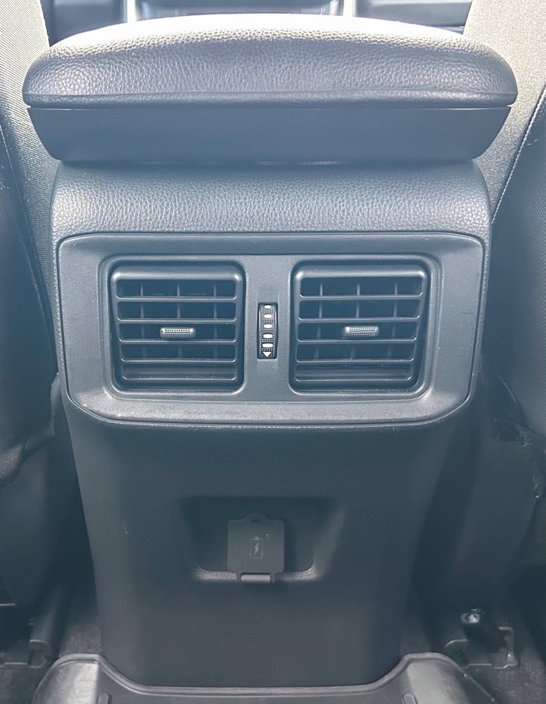 Certified 2023 Toyota RAV4 LE AWD/4WD image 17