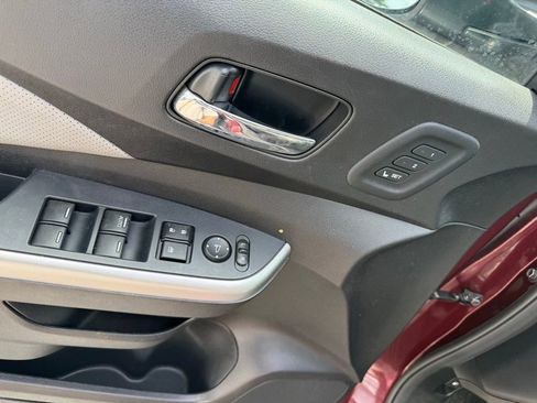 Used 2016 Honda CR-V Touring image 11