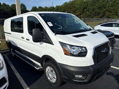 Used 2025 Ford Transit 250 Low Roof w/ Exterior Upgrade Package RWD image 2