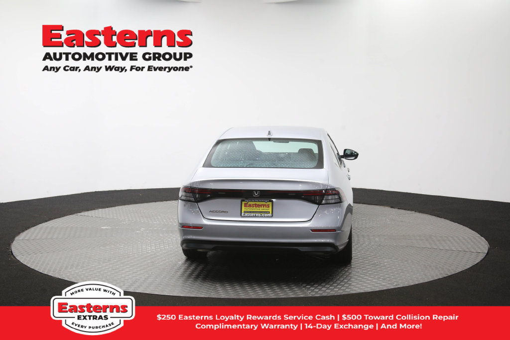 Used 2023 Honda Accord LX image 39