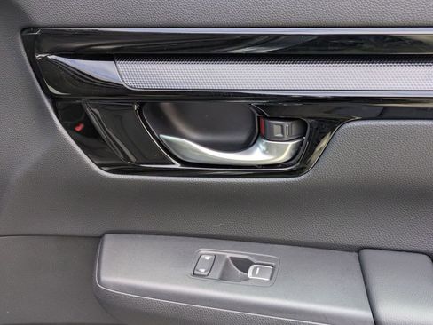 Used 2025 Honda CR-V EX-L image 30