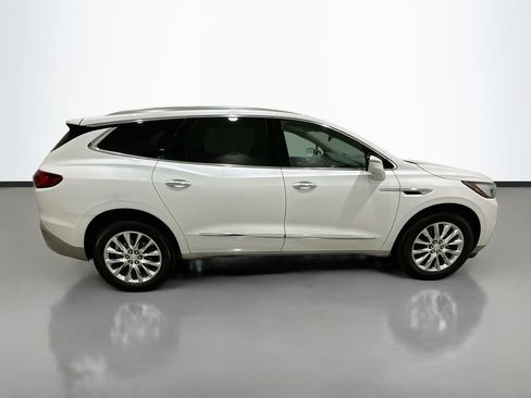 Used 2021 Buick Enclave Essence w/ Sound and Sites Package FWD image 8
