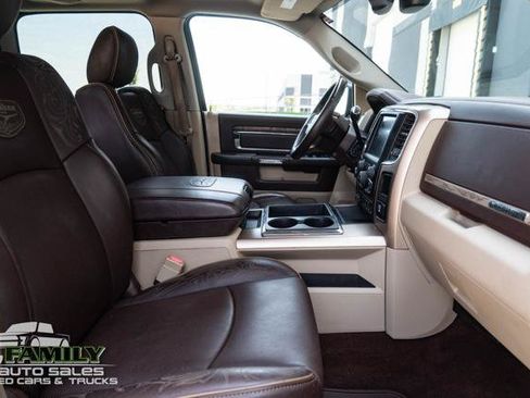 Used 2015 RAM 2500 Longhorn w/ Convenience Group AWD/4WD image 23