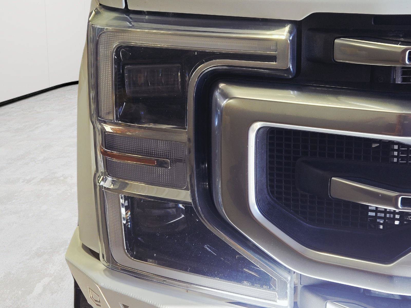 Used 2022 Ford F350 Platinum AWD/4WD image 14