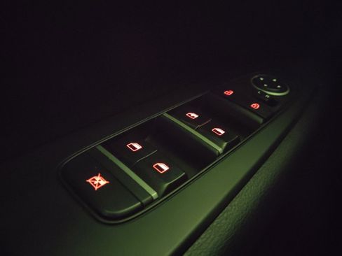 Used 2022 Kia Forte LXS w/ LXS Technology Package FWD image 27