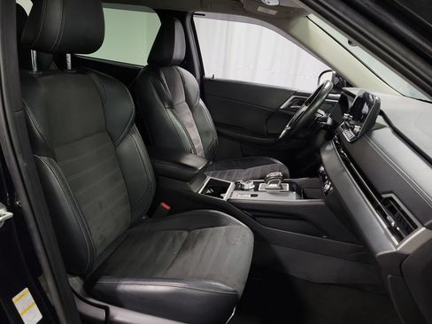 Used 2022 Mitsubishi Outlander SE AWD/4WD image 27