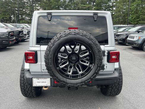 Used 2024 Jeep Wrangler Unlimited Rubicon 392 AWD/4WD image 7