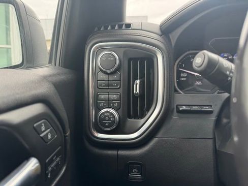Used 2021 GMC Sierra 1500 AT4 w/ AT4 Value Package AWD/4WD image 27