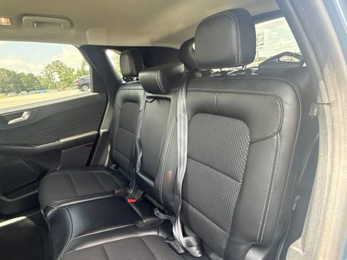 Used 2023 Ford Escape SE FWD image 27