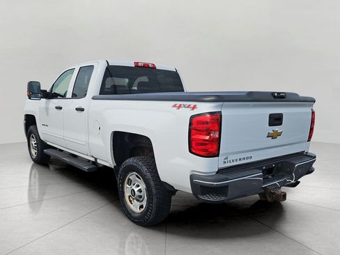 Used 2017 Chevrolet Silverado 2500 W/T w/ WT Convenience Package AWD/4WD image 5
