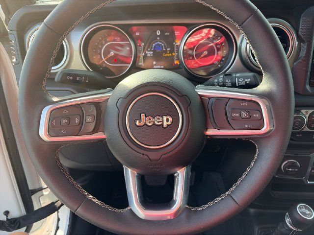 Used 2023 Jeep Wrangler Unlimited Sahara w/ LED Lighting Group AWD/4WD image 14