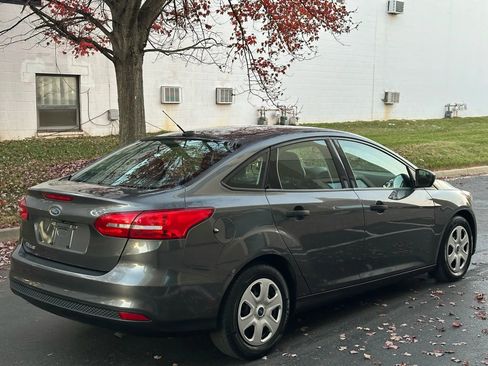 Used 2018 Ford Focus S image 6