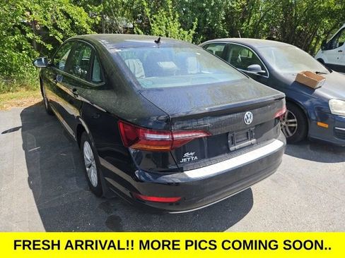 Used 2019 Volkswagen Jetta S w/ Driver Assistance Package image 3