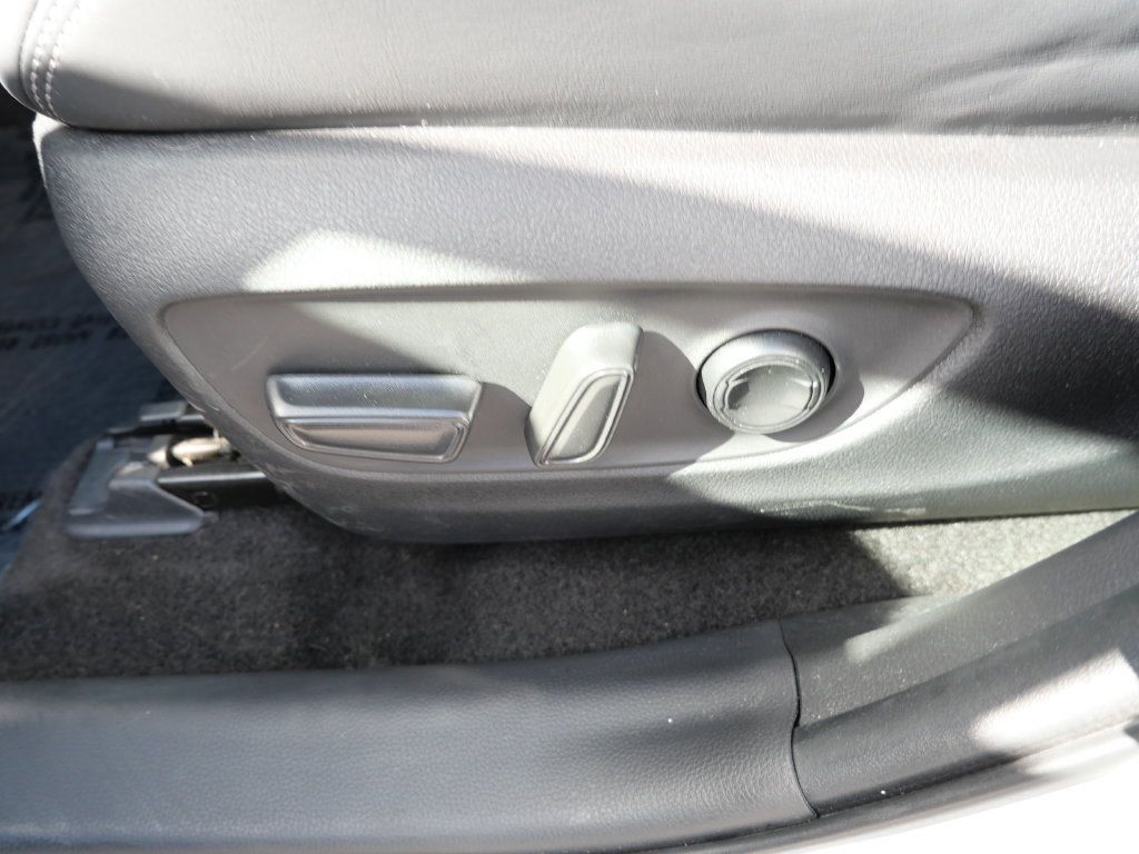 Certified 2023 Toyota RAV4 XLE Premium AWD/4WD image 15