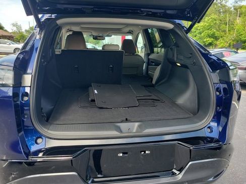 Certified 2025 Nissan Murano Platinum AWD/4WD image 10