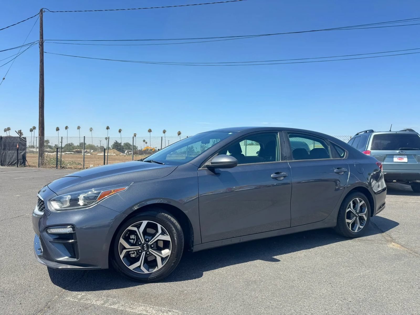 Used 2020 Kia Forte LXS FWD image 2