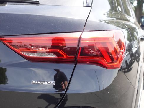 Used 2024 Audi Q3 2.0T Premium Plus w/ Premium Plus Package AWD/4WD image 7