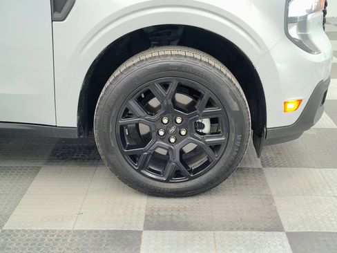 Used 2025 Ford Maverick XLT w/ Black Appearance Package AWD/4WD image 14