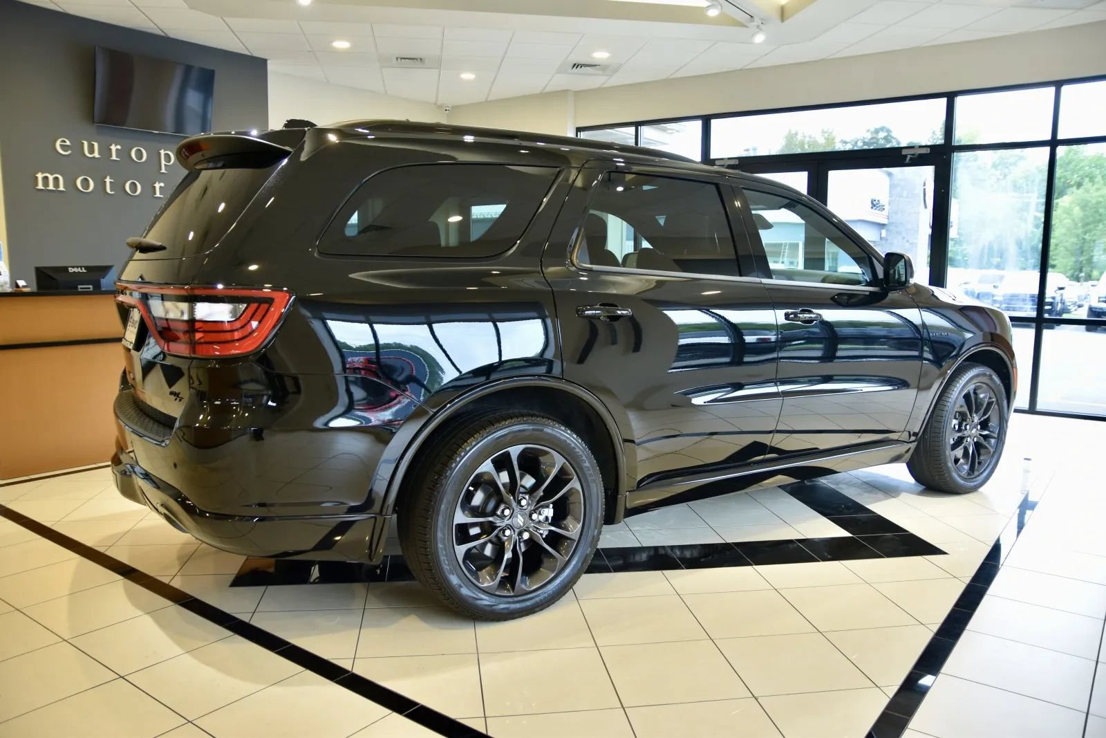 Used 2023 Dodge Durango R/T AWD/4WD image 6