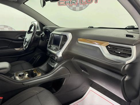 Used 2020 GMC Acadia SLE w/ Driver Convenience Package AWD/4WD image 12