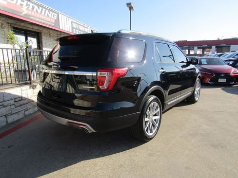 Used 2016 Ford Explorer Limited image 4